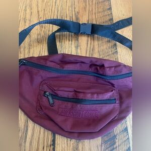 American Eagle AE Maroon Fanny Pack Adjustable Belt Waist Bag Crossbody Unisex